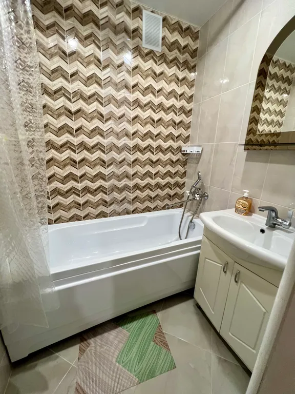 Просторная квартира в 5 минутах от вокзала и 12 минутах от аэропорта