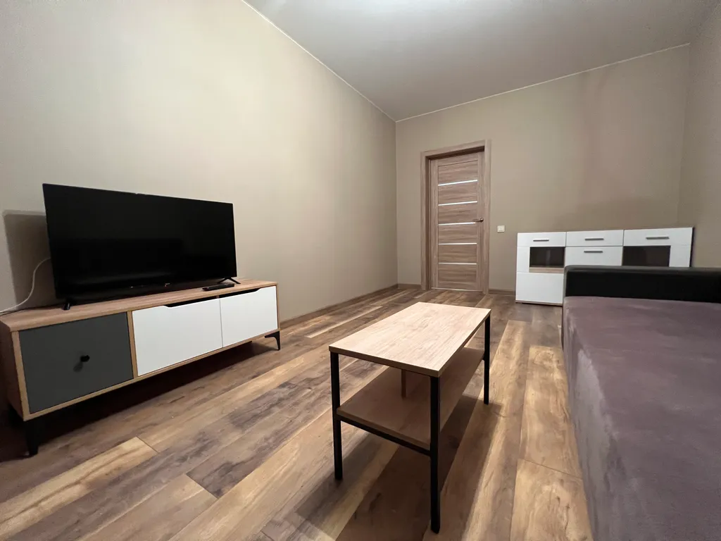 Комфортная квартира NevaBed в ЖК Дом у Озера