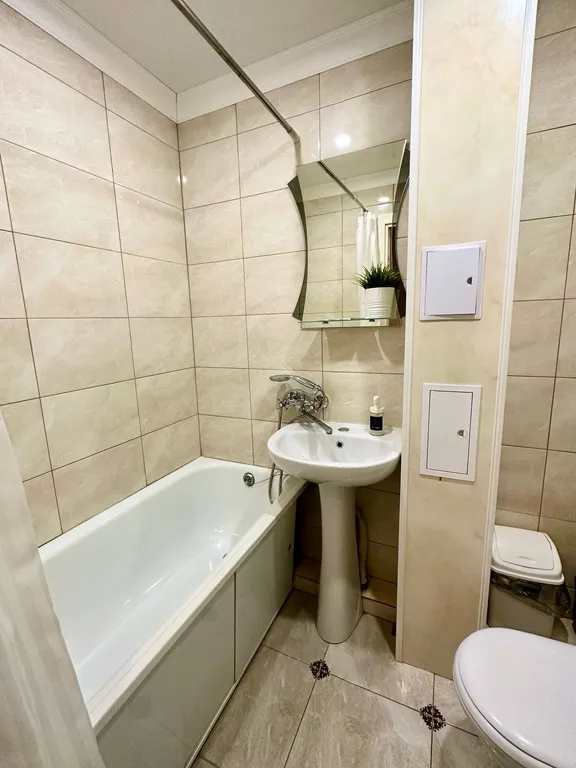 Однокомнатная рядом с Ореховой рощей