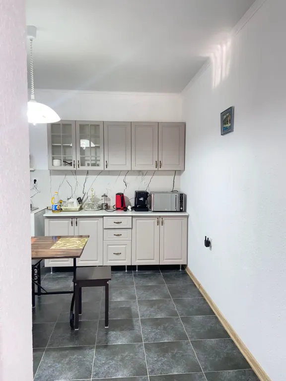 Коттедж Дом под ключ в центре — аренда посуточно в Сухум