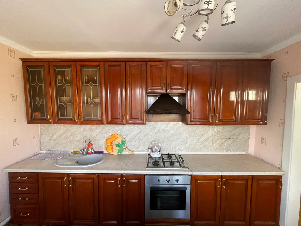 Коттедж Уютный дом с закрытым двором плюс гараж — Каспийск