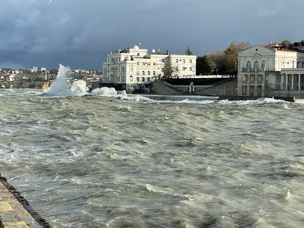Квартира Комфортабельная квартира в центре, рядом с набережной — Севастополь