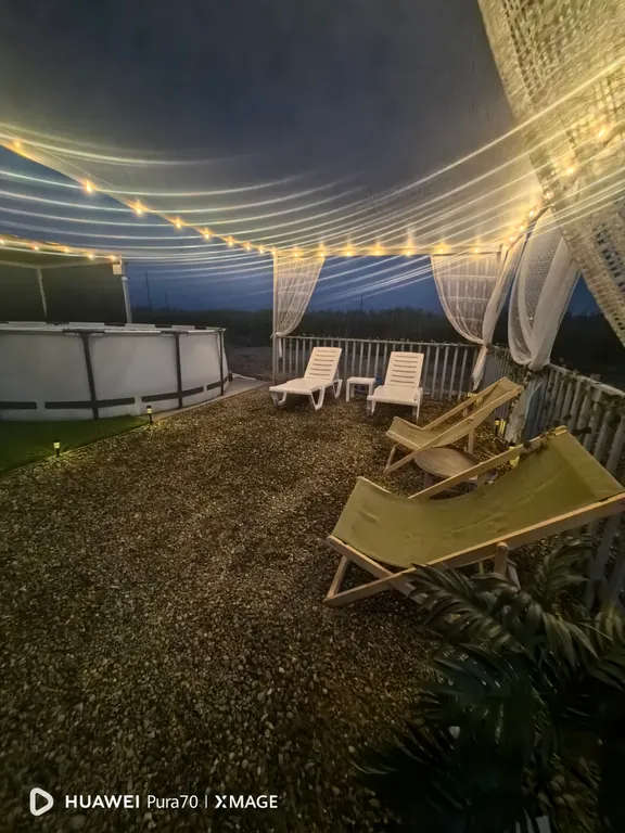 Уютные домики на берегу Азовского моря