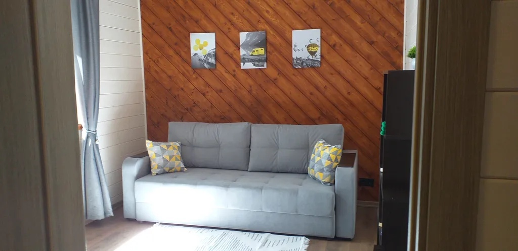 Коттедж Загородный дом у реки в лесу — Горки