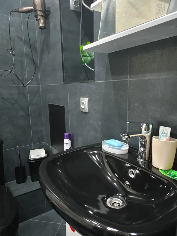 2 комнатная квартира возле школы МВД, Автовокзал, тк Маяк