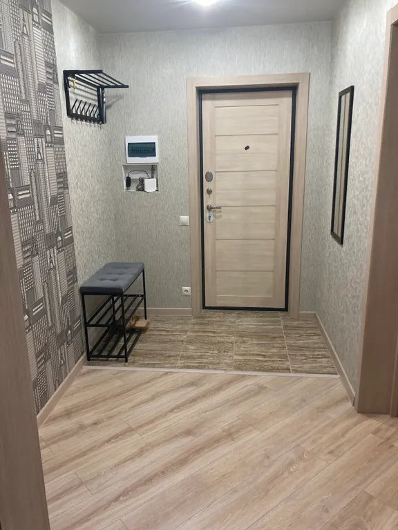 Комфортная трёшечка в центре города, 4 раздельных двуспальных места