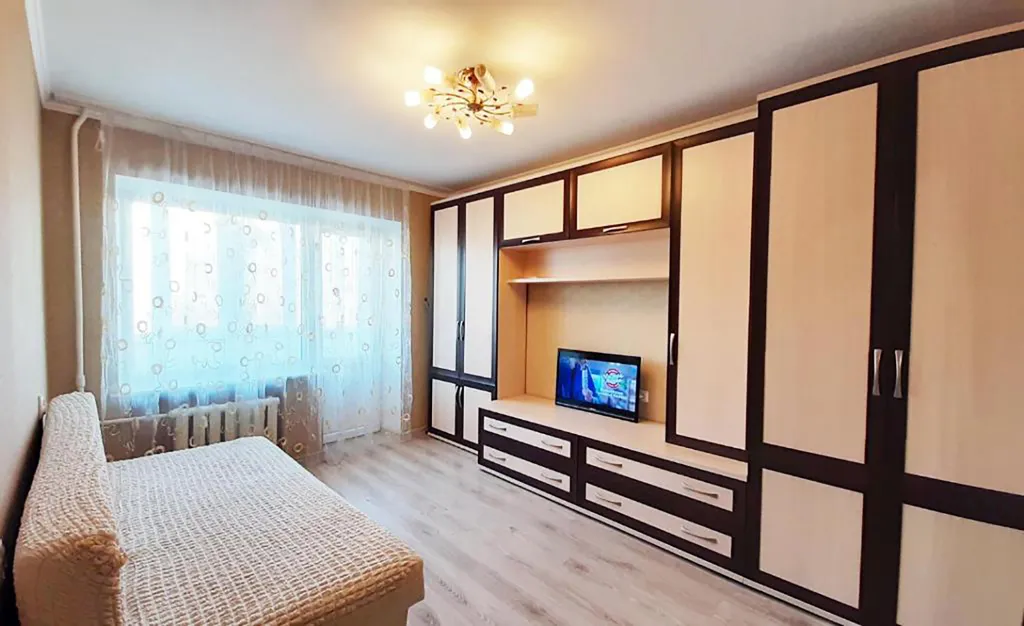 Квартира Апартаменты около ТЦ Плаза — аренда посуточно в Калининград