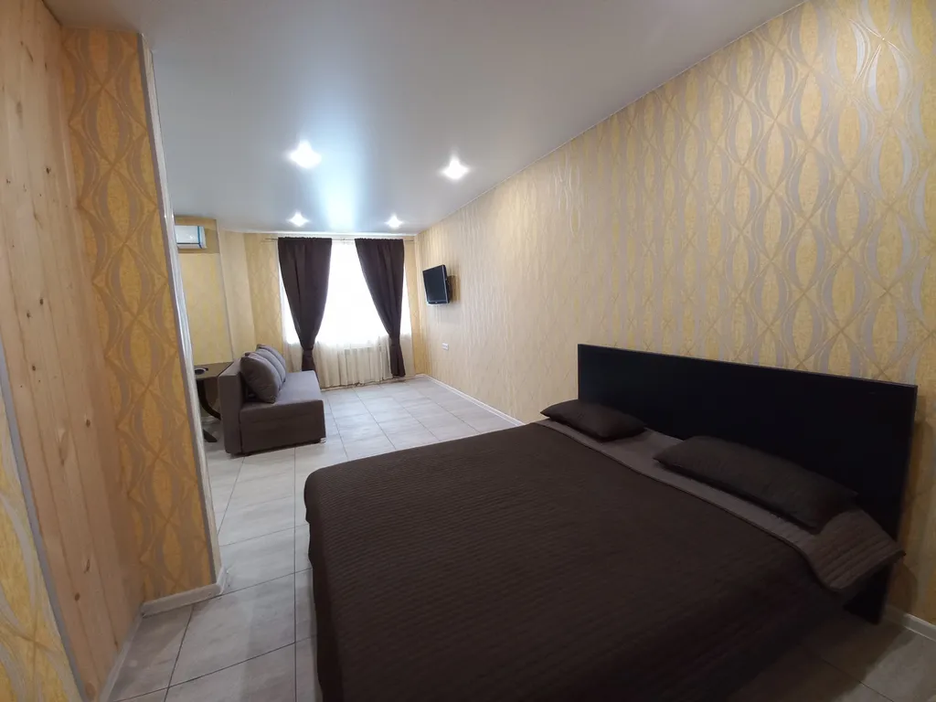 Квартира рядом с Шато — аренда посуточно в Омск