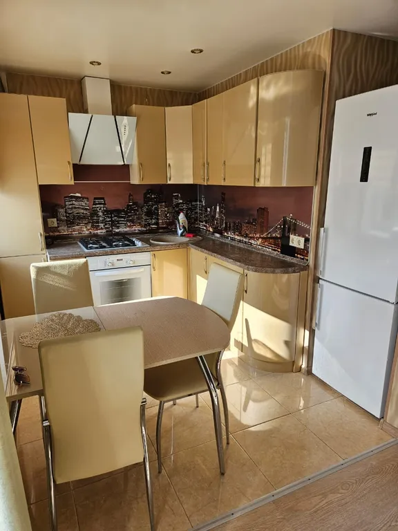 Уютная квартира в центре города — аренда посуточно в Новомосковск