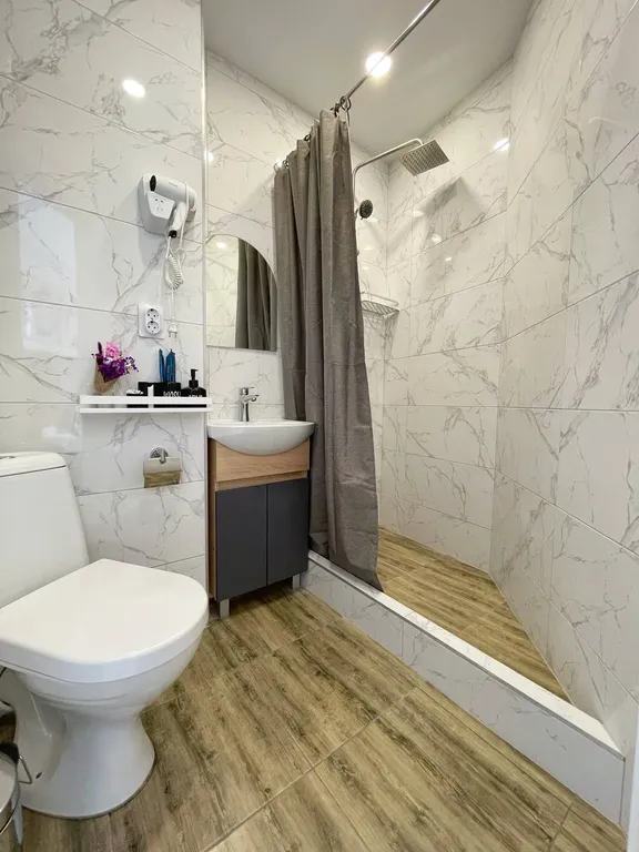 Апартаменты с большим балконом в 3 минутах от моря