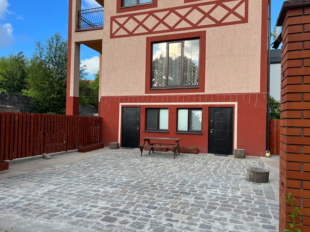 Уютная квартира в частном доме