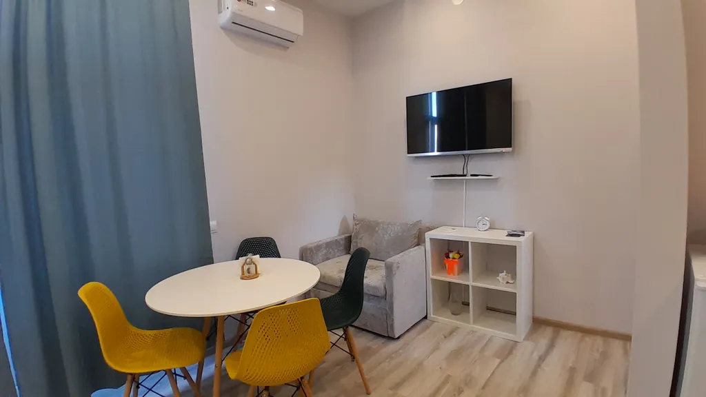 Квартира Уютные апартаменты у моря со свежим ремонтом — Севастополь