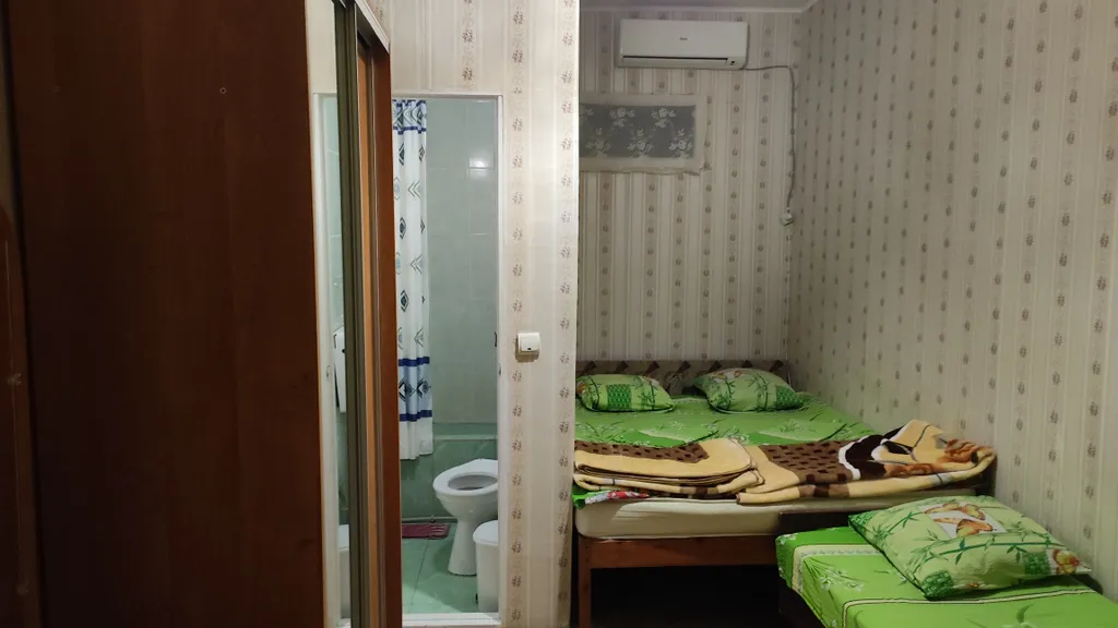 Квартира 3-х местный номер эконом этаж 1
До моря 400 метров — аренда посуточно в Судак