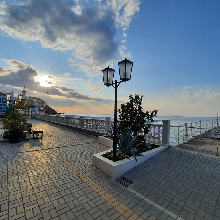 Уютные номера, море в шаговой доступности