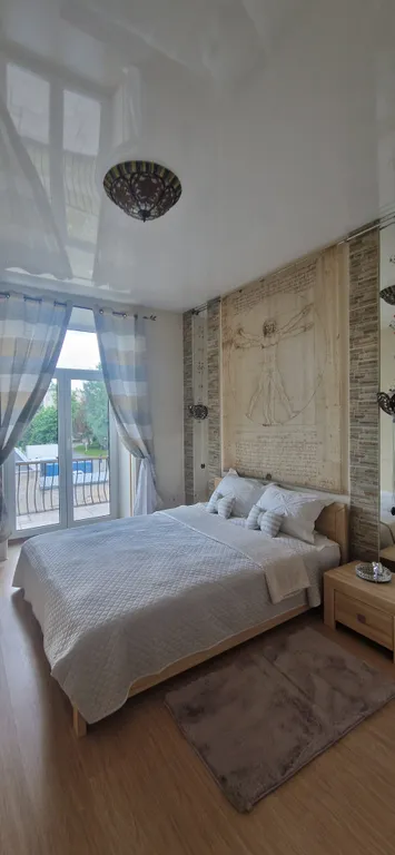 2-комнатная квартира в самом центре, рядом с набережной