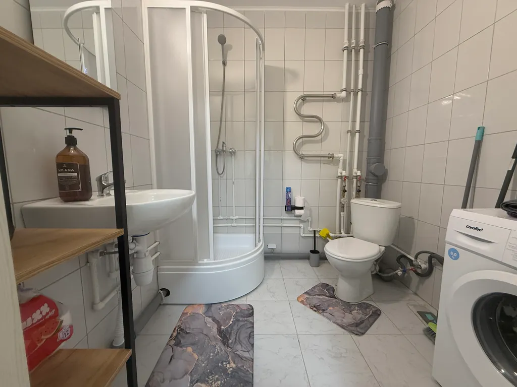 Студия в новом доме с видом на лес