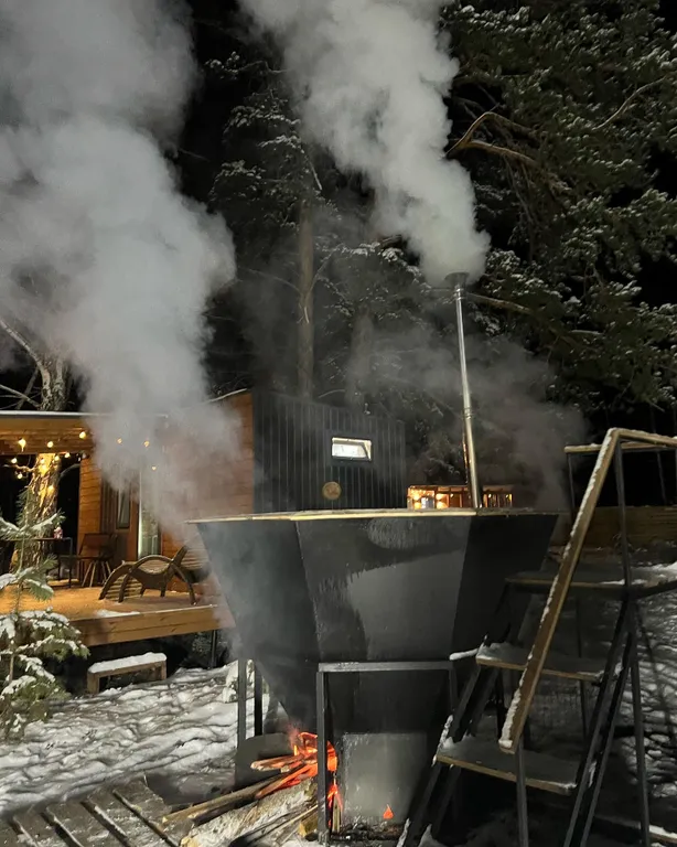 Домики с баней и чанами в Верхнем Дуброво