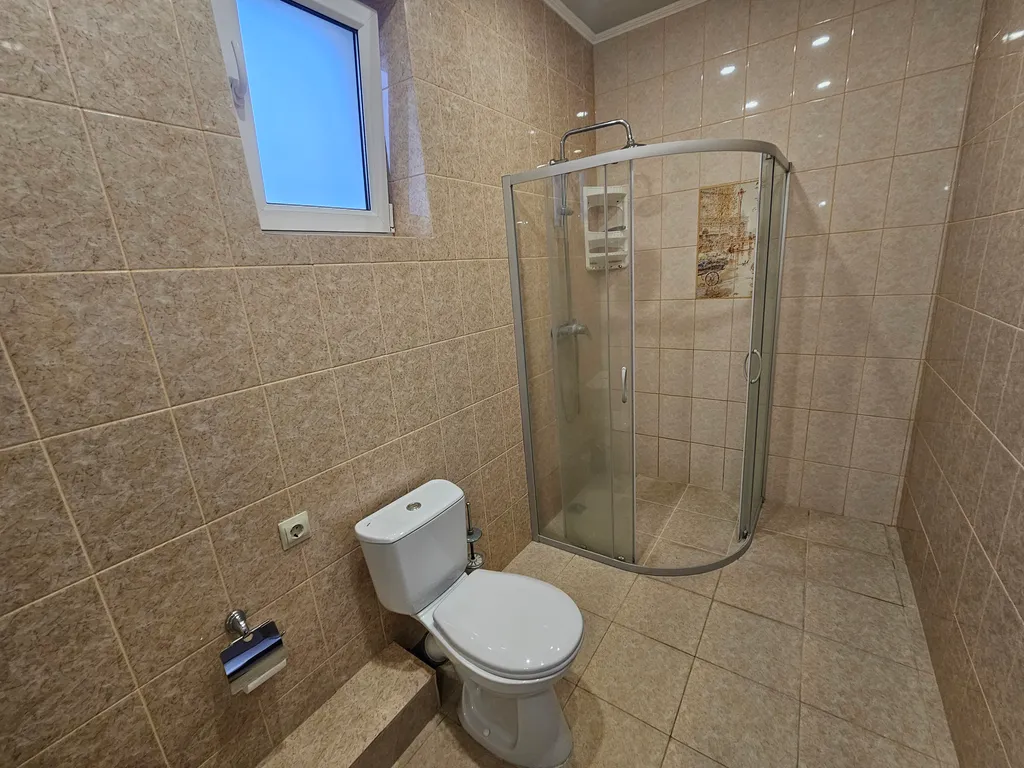 Коттедж Дом в 5 минутах от моря — Новоотрадное