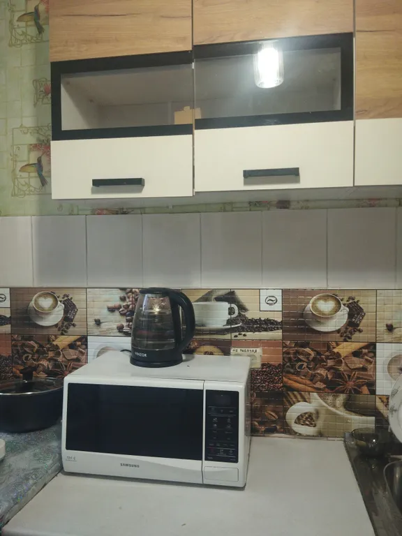 Уютная однокомнатная квартира, с видом на море, без балкона