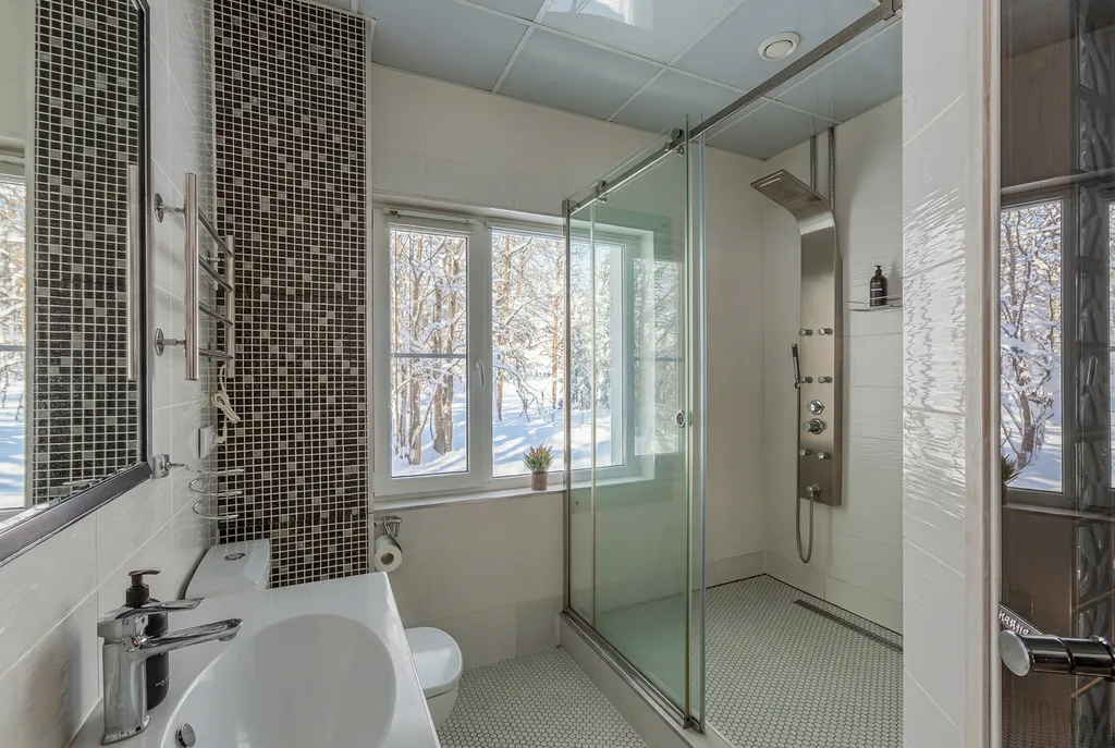 Коттедж Солнесная гора-Сяпся с сауной, 3 спальнями и видом на озеро