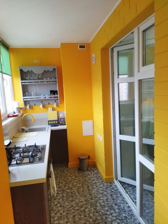 Новая 1-комнатная квартира с отличным ремонтом и двумя спальнями