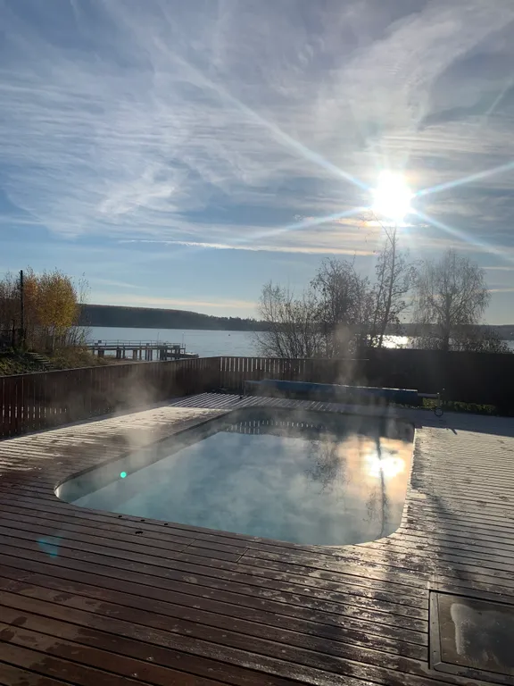 Аквамарин - гостевой комплекс с подогреваемым бассейном