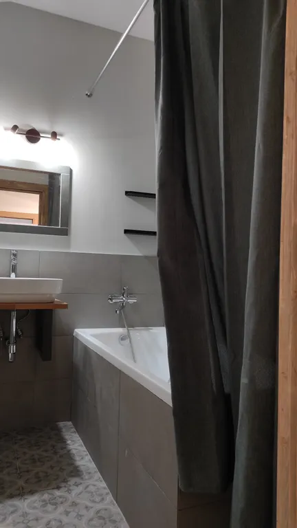 Квартира Квартира с потрясающим видом на горы и море, до набережной 600 метров — Геленджик