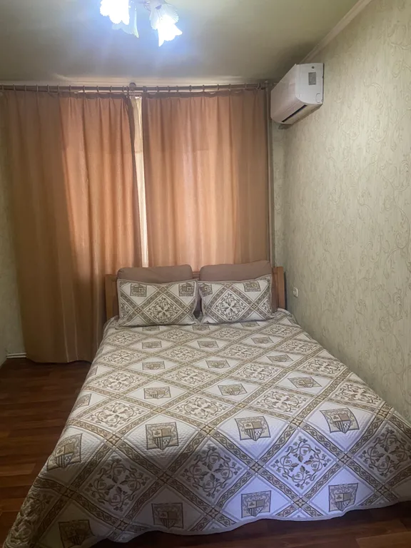 Чистая уютная трёхкомнатная квартира в самом центре города