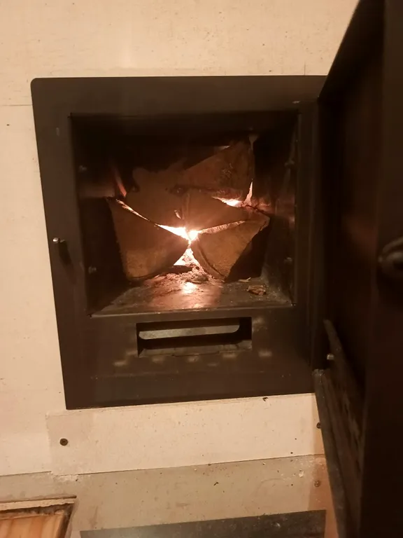 Уютный домик в городе