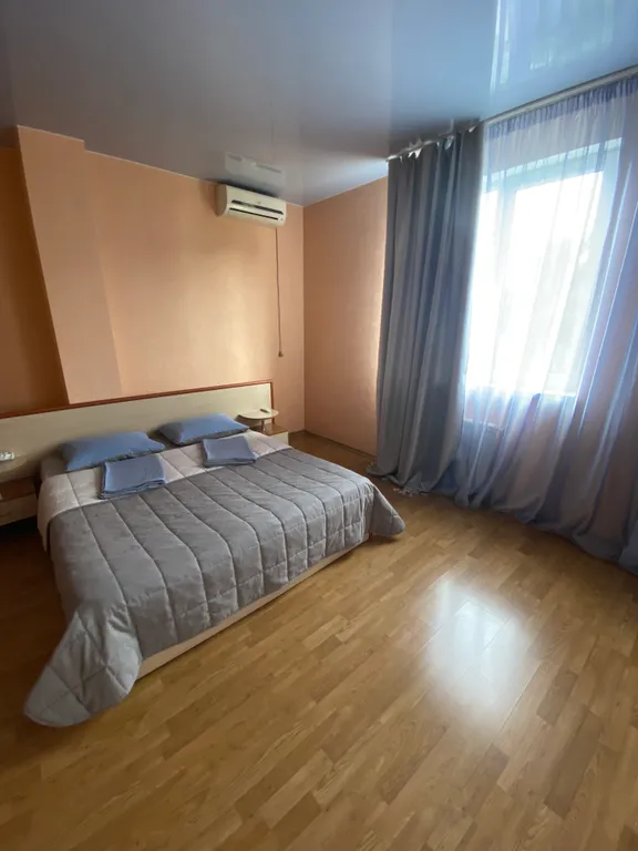 Просторная квартира в центре города недалеко от моря