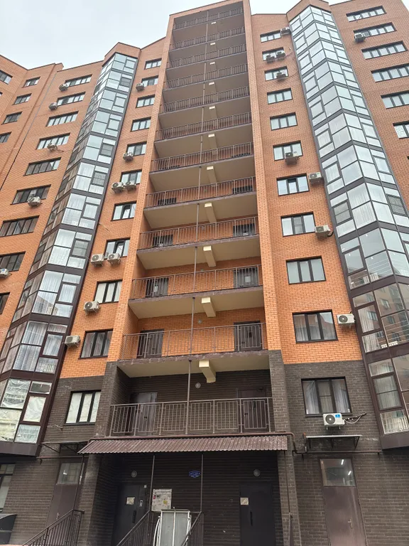 Уютная квартира с панорамным видом на горы , около нового сквера