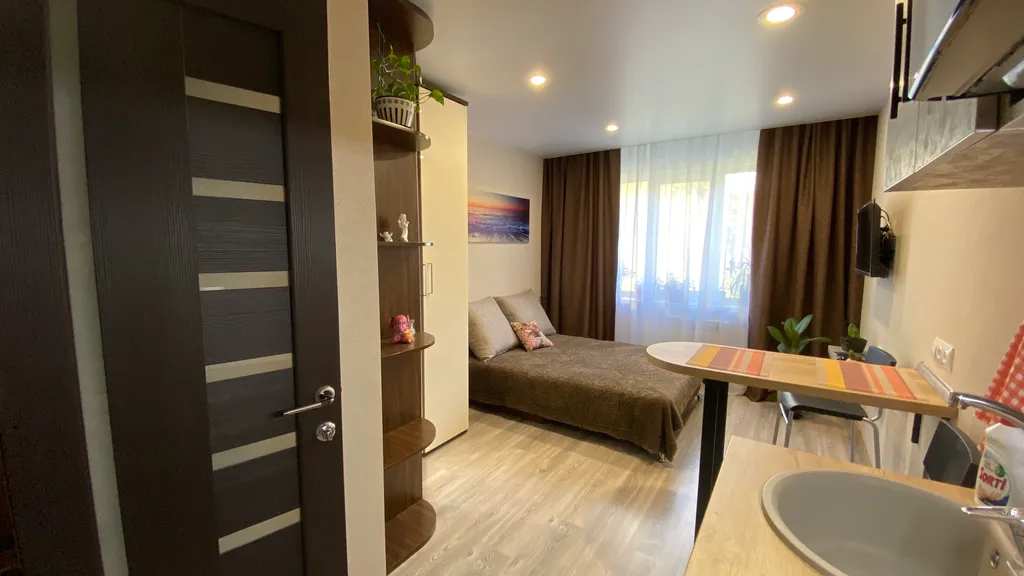 Уютная и чистая квартира Classic рядом с морем