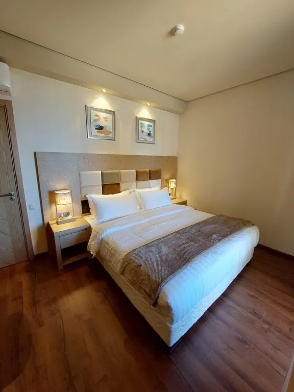 Элитные апартаменты с бассейном в Dreamland Oasis