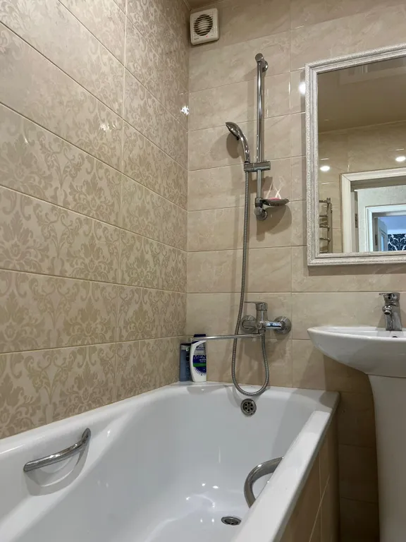 Новая квартира с видом на горы