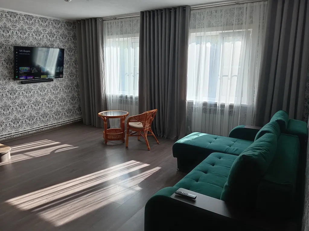 Уютный домик на окраине города Переславля