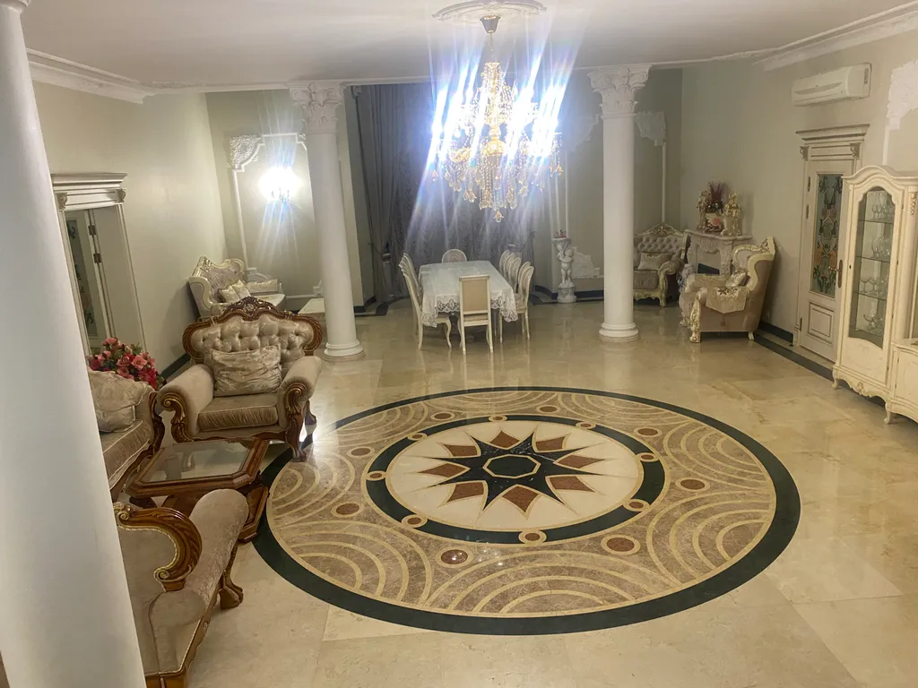 Коттедж с сауной и бассейном