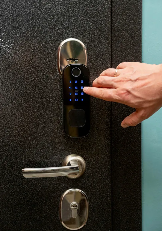 Уютная квартира с дизайнерским ремонтом в центре города.