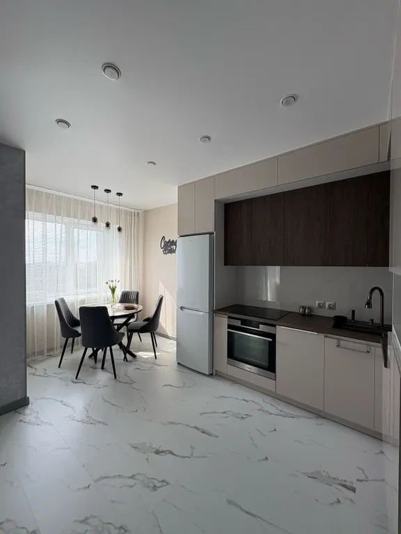 Уютная, новая квартира в центре города