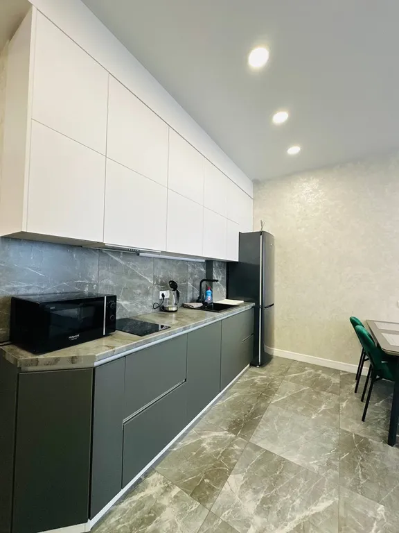 Квартира Квартира Комфортный апартамент с видом на бассейн и море — Севастополь