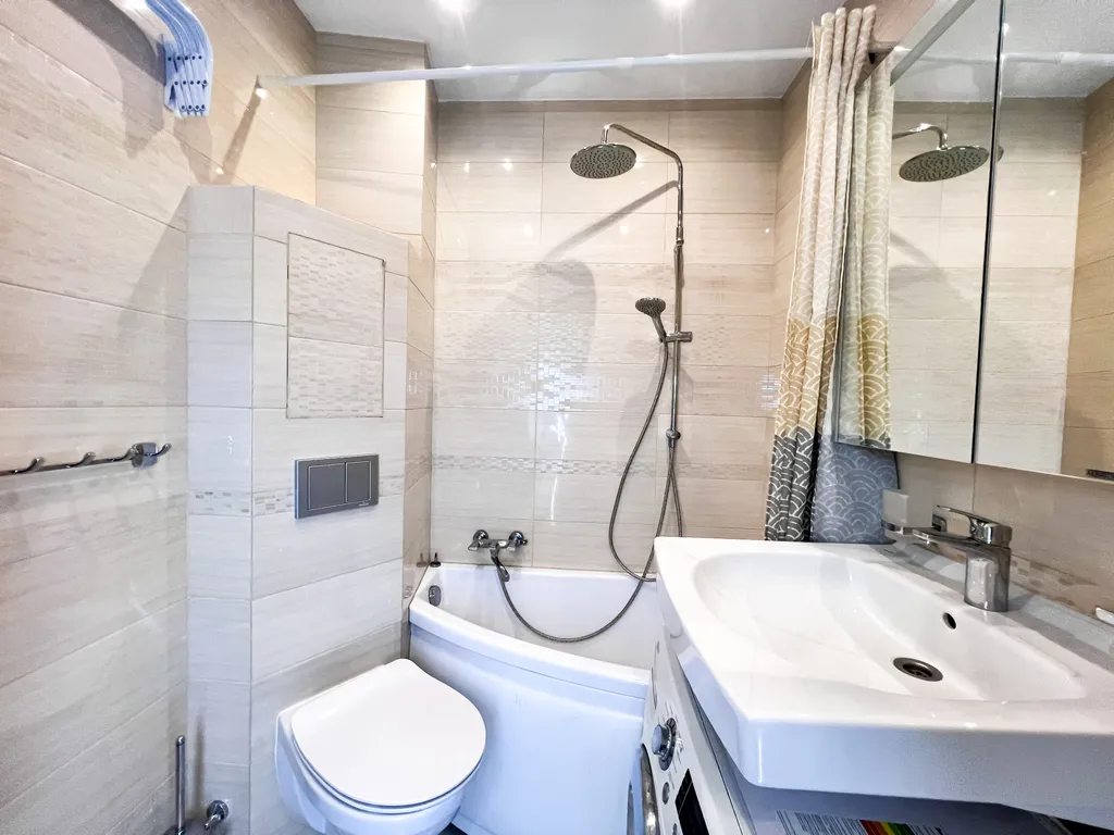 Красивая студия на Шувалова