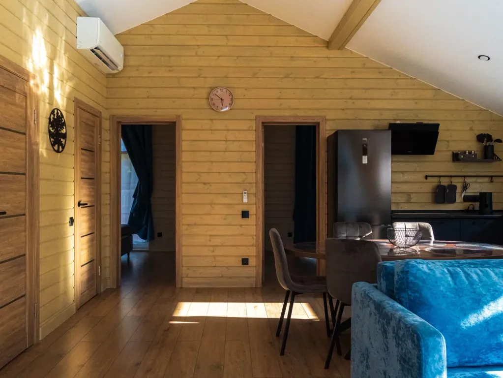 Коттедж Гостевой дом на 8 гостей на берегу Красного озера — Коробицыно