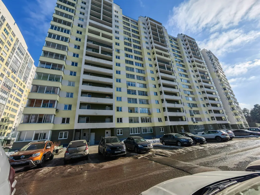 Прекрасная квартира в парке на Фабричной