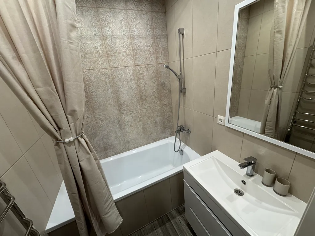 Большая квартира в центре «Морская волна»