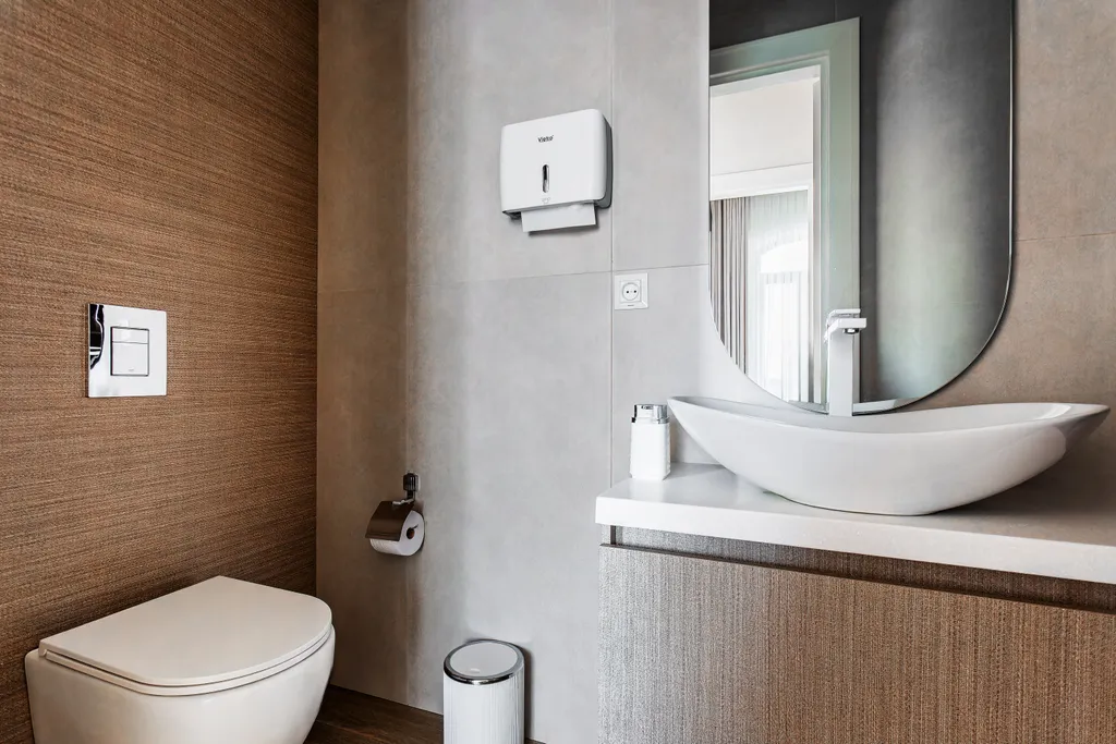 Kazakhstan resident's 178 by Royal rentals