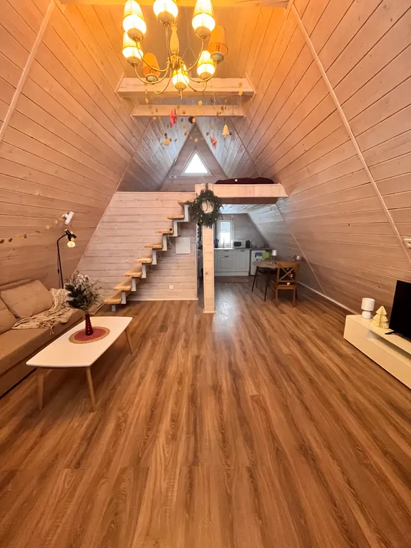 Уютный домик-шале вдали от города