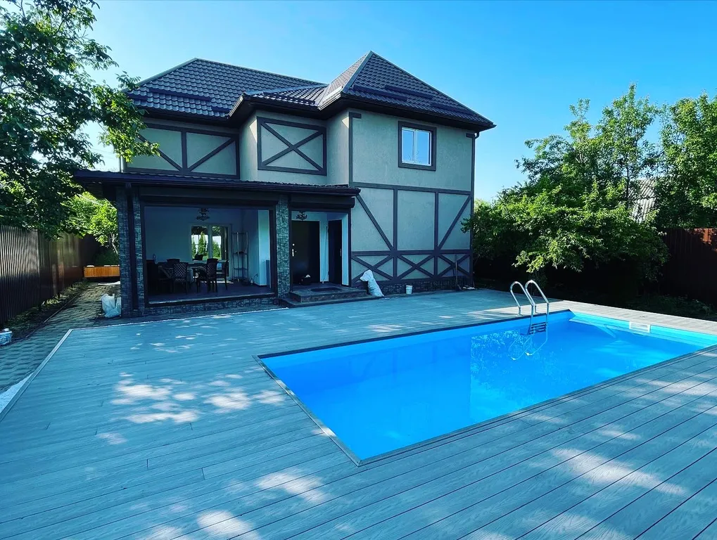 Коттедж Дом с баней и бассейном — аренда посуточно в Октябрьский