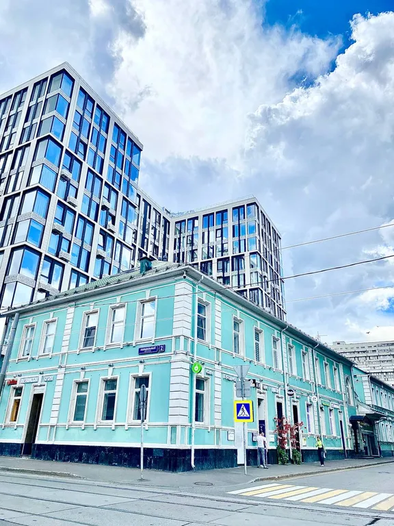 Квартира Стильные двухуровневые апартаменты у метро Тульской — Москва