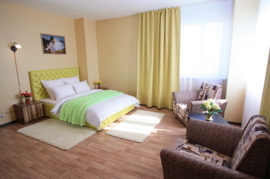 Квартира Квартира Уютныe Апартамeнты в новoм доме напротив TРЦ Плaнетa — Красноярск