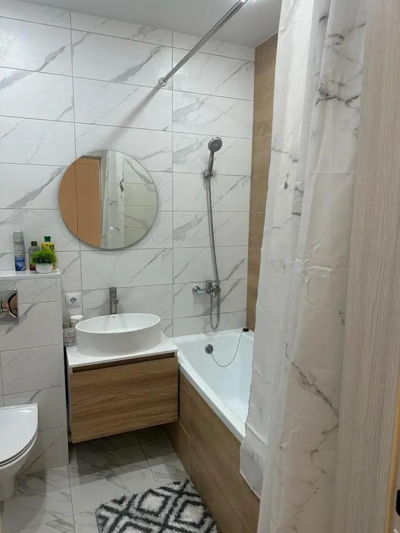 Новая, чистая 1-комнатная квартира