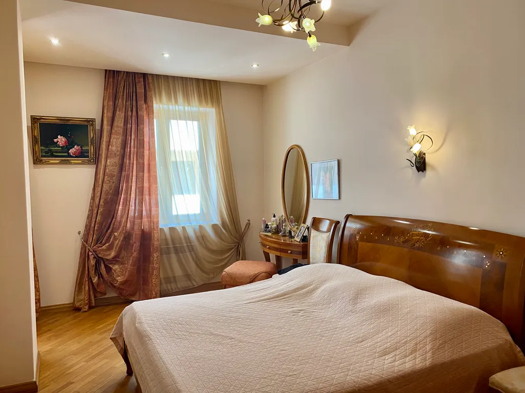 Шикарная  квартира в самом центре города со всеми удобствами